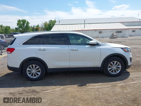2016 Kia Sorento LX with VIN 5XYPGDA53GG183202, listed as a IAAI auction lot 42212026 with 135,482 mi miles and . Bid and sale history available at carsss.com. Image 13.