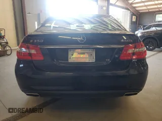 2013 Mercedes-Benz E 350 Luxury with VIN WDDHF8JB1DA726844, listed as a Copart auction lot 62275225 with 86,367 mi miles and Salvage title. Bid and sale history available at DreamBid. Image 6.