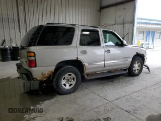 2004 GMC Yukon SLT with VIN 1GKEK13V14R110395, listed as a Copart auction lot 52886185 with 0 mi miles and Salvage Title. Bid and sale history available at carsss.com. Image 3.