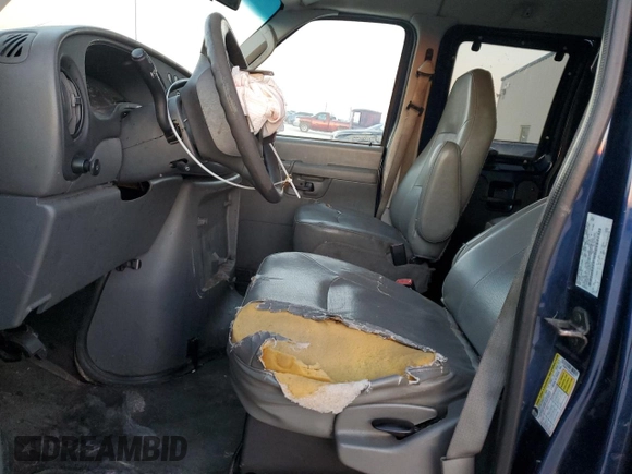 2007 Ford Econoline Passenger XL with VIN 1FBNE31L67DB23312, listed as a Copart auction lot 48683305 with 189,129 mi miles and Salvage Title. Bid and sale history available at carsss.com. Image 7.