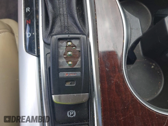 2015 Acura TLX Technology with VIN 19UUB1F52FA009890, listed as a IAAI auction lot 42173020 with 110,111 mi miles and . Bid and sale history available at DreamBid. Image 11.