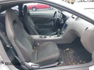 2001 Toyota Celica GT with VIN JTDDR32T410098001, listed as a IAAI auction lot 41820456 with 239,296 mi miles. Bid and sale history available at carsss.com. Image 5.