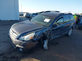 2013 Subaru Outback 2.5i Premium with VIN 4S4BRCCC3D3275013, listed as a IAAI auction lot 41527503 with 198,113 mi miles. Bid and sale history available at carsss.com. Image 17.