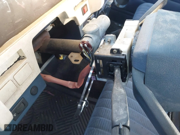 1993 Nissan Frontier с VIN 1N6SD11S1PC310246, выставлен на аукционе IAAI как лот 41838011 с пробегом 219 398 миль миль и . История ставок и продаж доступна на DreamBid. Изображение 13.
