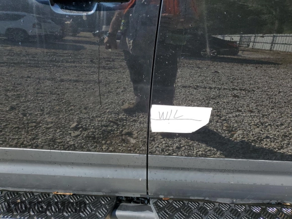 2020 Land Rover Defender S with VIN SALEJEEX4L2021585, listed as a Copart auction lot 74440654 with Not provided miles and Salvage title. Bid and sale history available at DreamBid. Image 13.