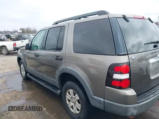 2006 Ford Explorer XLT z VIN 1FMEU73E66UA09423, wystawiony jako IAAI lot #41552885 z przebiegiem 214 269 mil mil oraz . Historia ofert i sprzedaży dostępna na DreamBid. Obrazek 14.