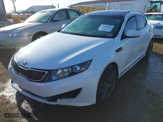 2013 Kia Optima SX w/Limited Pkg with VIN 5XXGR4A61DG112602, listed as a IAAI auction lot 41847204 with 197,828 mi miles. Bid and sale history available at carsss.com. Image 17.