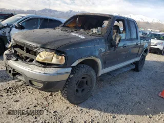 2001 Ford F-150 SuperCrew XLT with VIN 1FTRW08L51KE37549, listed as a Copart auction lot 46435215 with 0 mi miles and Salvage Title. Bid and sale history available at carsss.com. Image 1.