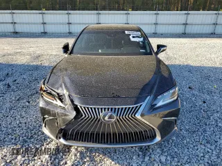 2019 Lexus ES 350 with VIN 58ABZ1B15KU021548, listed as a Copart auction lot 49694775 with 94,645 mi miles and Salvage Title. Bid and sale history available at DreamBid. Image 5.