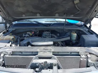2001 Chevrolet Tahoe LT with VIN 1GNEC13T21R189733, listed as a IAAI auction lot 42323154 with 296,349 mi miles and . Bid and sale history available at DreamBid. Image 10.