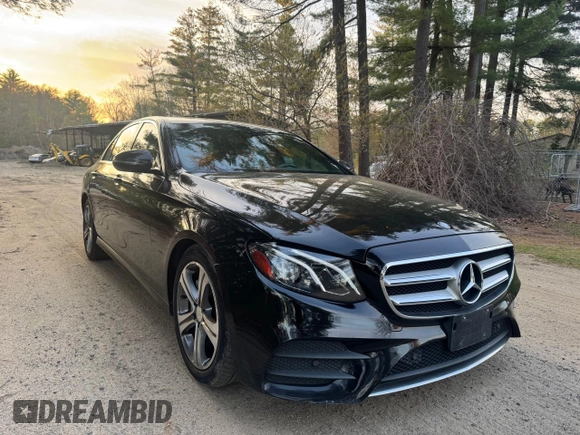 2017 Mercedes-Benz E-Class E 300 Luxury with VIN WDDZF4KB3HA104604, listed as a Copart auction lot 55533765 with 125,497 mi miles and Clean Title. Bid and sale history available at carsss.com. Image 1.
