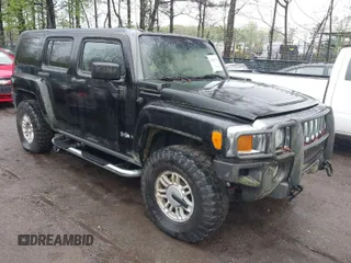 2006 Hummer H3 with VIN 5GTDN136368154620, listed as a IAAI auction lot 41955170 with 159,077 mi miles. Bid and sale history available at carsss.com. Image 1.