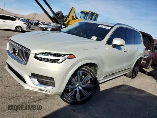 2020 Volvo XC90 Inscription with VIN YV4A221L9L1551851, listed as a Copart auction lot 42652765 with 110,729 mi miles and Clean title. Bid and sale history available at DreamBid. Image 1.