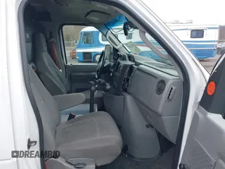 2010 Ford Econoline Cargo Commercial with VIN 1FTNE1EW4ADA91780, listed as a IAAI auction lot 41962447 with 206,874 mi miles and . Bid and sale history available at carsss.com. Image 5.
