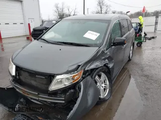 2011 Honda Odyssey Touring Elite with VIN 5FNRL5H9XBB090616, listed as a IAAI auction lot 41944510 with 207,962 mi miles and . Bid and sale history available at DreamBid. Image 18.