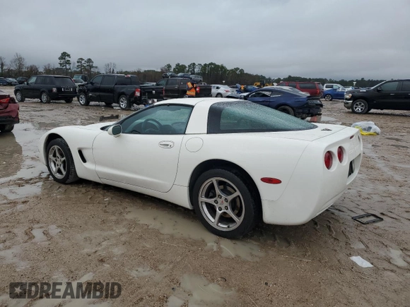 2002 Chevrolet Corvette with VIN 1G1YY22G625116965, listed as a Copart auction lot 44992355 with 136,446 mi miles and Salvage Title. Bid and sale history available at carsss.com. Image 2.