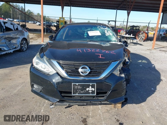 2018 Nissan Altima SR with VIN 1N4AL3AP4JC261940, listed as a IAAI auction lot 41322762 with 143,254 mi miles and . Bid and sale history available at carsss.com. Image 11.