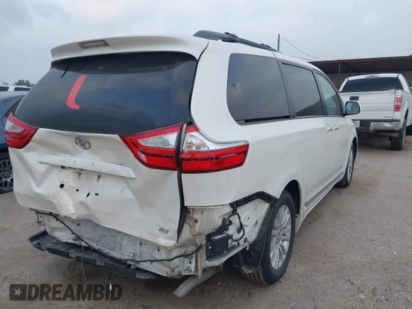2017 Toyota Sienna XLE Auto Access Seat с VIN 5TDYZ3DC9HS776179, выставлен на аукционе IAAI как лот 42278582 с пробегом 74 648 миль миль и . История ставок и продаж доступна на DreamBid. Изображение 4.