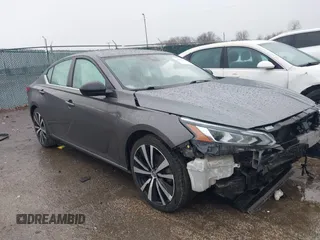 2022 Nissan Altima SR with VIN 1N4BL4CV2NN381039, listed as a IAAI auction lot 41831492 with Not Provided miles and . Bid and sale history available at DreamBid. Image 13.
