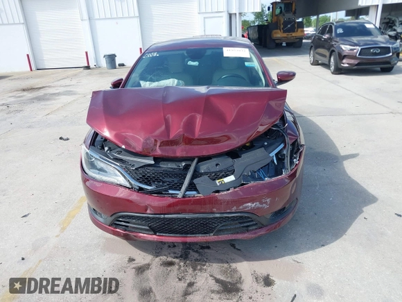 2015 Chrysler 200 C with VIN 1C3CCCCB4FN655152, listed as a IAAI auction lot 41953932 with 67,014 mi miles and . Bid and sale history available at DreamBid. Image 6.