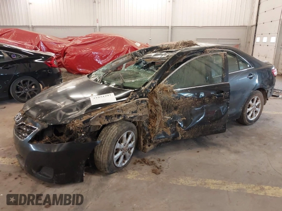 2011 Toyota Camry LE with VIN 4T1BF3EK7BU163805, listed as a IAAI auction lot 41834397 with 1 mi miles. Bid and sale history available at carsss.com. Image 2.