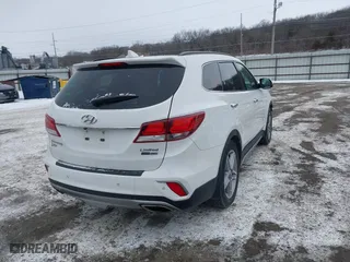 2017 Hyundai Santa Fe Limited Ultimate with VIN KM8SRDHF8HU207282, listed as a IAAI auction lot 41555970 with 120,456 mi miles. Bid and sale history available at carsss.com. Image 4.