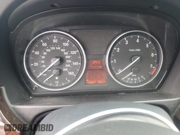 2011 BMW 3 Series 328i with VIN WBAPH7G51BNN05971, listed as a Copart auction lot 52337275 with 123,847 mi miles and Clean Title. Bid and sale history available at carsss.com. Image 9.