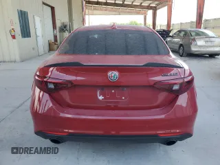 2020 Alfa Romeo Giulia z VIN ZARFAMAN0L7631437, wystawiony jako Copart lot #55608895 z przebiegiem 59 047 mil mil oraz Nie do naprawy • Non repairable. Historia ofert i sprzedaży dostępna na DreamBid. Obrazek 6.