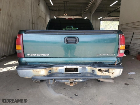 2002 Chevrolet Silverado 1500 LT with VIN 2GCEK19T021193048, listed as a Copart auction lot 53823315 with 243,287 mi miles and Clean Title. Bid and sale history available at carsss.com. Image 6.