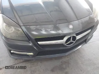 2012 Mercedes-Benz SLK 250 z VIN WDDPK4HA4CF036956, wystawiony jako IAAI lot #42382830 z przebiegiem 89 369 mil mil oraz . Historia ofert i sprzedaży dostępna na DreamBid. Obrazek 6.