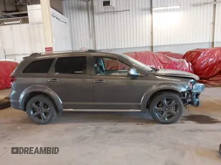 2019 Dodge Journey Crossroad z VIN 3C4PDCGG9KT717767, wystawiony jako IAAI lot #42179967 z przebiegiem 98 686 mil mil oraz . Historia ofert i sprzedaży dostępna na DreamBid. Obrazek 13.