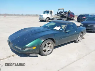 1995 Chevrolet Corvette z VIN 1G1YY22P7S5114691, wystawiony jako IAAI lot #41671037 z przebiegiem 129 384 mil mil oraz . Historia ofert i sprzedaży dostępna na DreamBid. Obrazek 2.