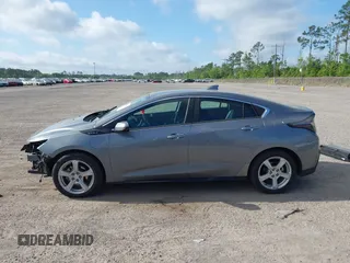 2018 Chevrolet Volt LT with VIN 1G1RC6S59JU106301, listed as a IAAI auction lot 41976844 with 55,146 mi miles. Bid and sale history available at carsss.com. Image 14.