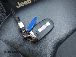 2017 Jeep Compass Latitude с VIN 3C4NJDBB1HT680207, выставлен на аукционе IAAI как лот 42330965 с пробегом 132 297 миль миль и . История ставок и продаж доступна на DreamBid. Изображение 11.