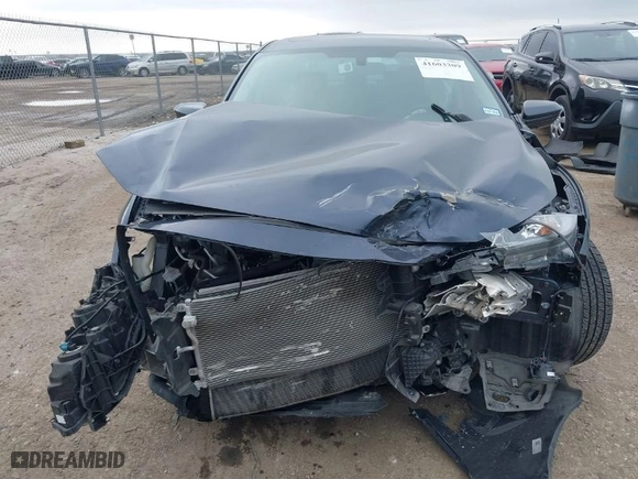 2018 Honda Civic Sedan EX-T with VIN 19XFC1F3XJE000833, listed as a IAAI auction lot 41603309 with 60,807 mi miles. Bid and sale history available at carsss.com. Image 13.