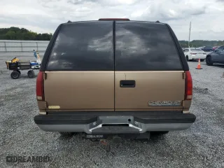 1995 Chevrolet Tahoe with VIN 1GNEK13K2SJ439871, listed as a Copart auction lot 73173034 with 274,829 mi miles and Salvage Title. Bid and sale history available at carsss.com. Image 6.
