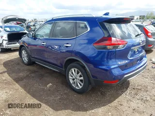 2020 Nissan Rogue SV with VIN JN8AT2MT0LW041231, listed as a IAAI auction lot 41928259 with 44,670 mi miles and . Bid and sale history available at carsss.com. Image 3.