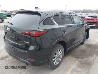 2025 Mazda CX-5 2.5 S Preferred Package with VIN JM3KFBCL9S0539686, listed as a IAAI auction lot 41133750 with 1,320 mi miles. Bid and sale history available at carsss.com. Image 4.