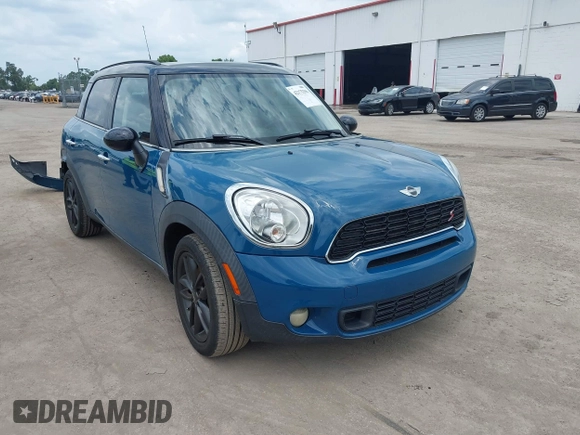 2012 MINI Countryman S with VIN WMWZC3C56CWM27592, listed as a IAAI auction lot 42175396 with 147,600 mi miles and . Bid and sale history available at DreamBid. Image 1.