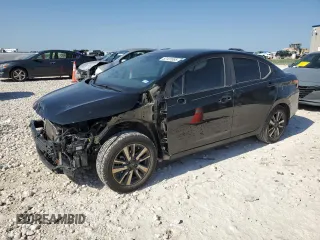 2022 Nissan Versa SV z VIN 3N1CN8EV9NL826750, wystawiony jako Copart lot #52127085 z przebiegiem 86 513 mil mil oraz Szkoda całkowita • Salvage title. Historia ofert i sprzedaży dostępna na DreamBid. Obrazek 1.