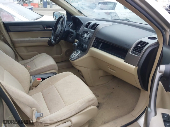 2008 Honda CR-V EX-L with VIN JHLRE38788C045924, listed as a IAAI auction lot 42049810 with 197,916 mi miles. Bid and sale history available at carsss.com. Image 5.