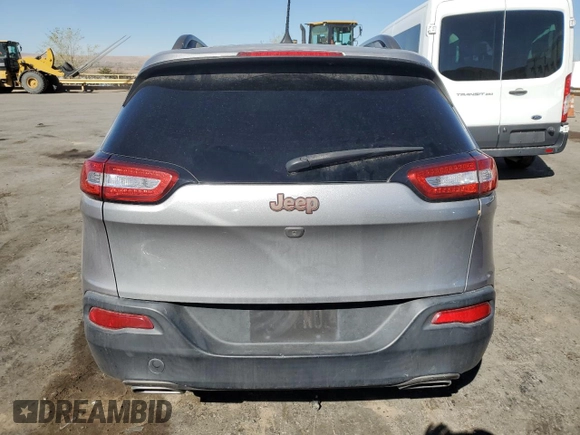 2017 Jeep Cherokee Latitude с VIN 1C4PJLCS3HW514430, выставлен на аукционе Copart как лот 50260275 с пробегом 120 021 миль миль и Списание • Salvage title. История ставок и продаж доступна на DreamBid. Изображение 6.