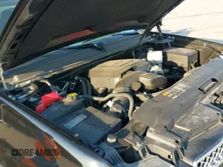 2013 Chevrolet Suburban LTZ с VIN 1GNSKKE73DR259207, выставлен на аукционе IAAI как лот 42938763 с пробегом 91 393 миль миль и . История ставок и продаж доступна на DreamBid. Изображение 21.