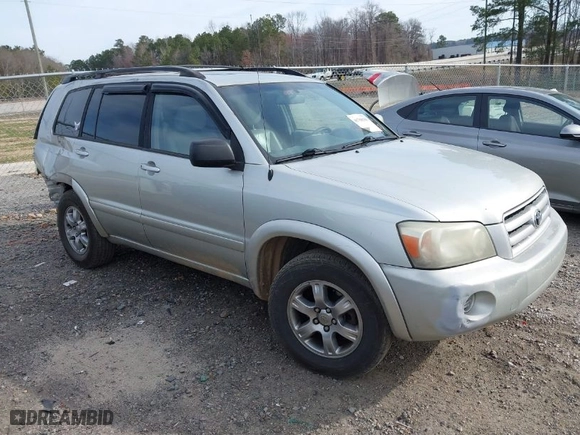 2004 Toyota Highlander with VIN JTEDP21A740010073, listed as a IAAI auction lot 41708185 with 265,837 mi miles. Bid and sale history available at carsss.com. Image 1.