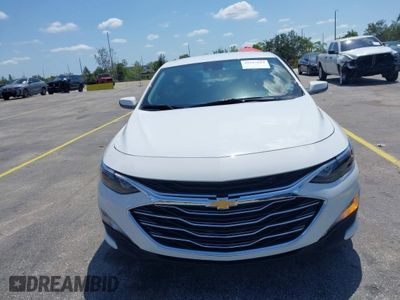2025 Chevrolet Malibu LT with VIN 1G1ZD5ST8SF131556, listed as a IAAI auction lot 42227624 with 11,982 mi miles and . Bid and sale history available at DreamBid. Image 12.