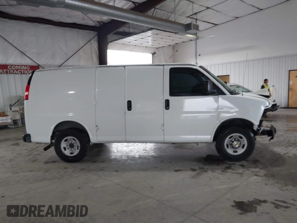 2014 Chevrolet Express Cargo Van with VIN 1GCWGFCA0E1138684, listed as a IAAI auction lot 41796495 with 101,756 mi miles. Bid and sale history available at carsss.com. Image 13.