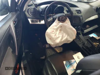 2013 Mazda 3 i Grand Touring with VIN JM1BL1MP5D1790764, listed as a Copart auction lot 57269495 with 105,604 mi miles and Salvage title. Bid and sale history available at DreamBid. Image 8.