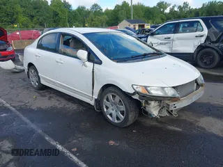 2009 Honda Civic LX z VIN 2HGFA16569H342000, wystawiony jako IAAI lot #42340919 z przebiegiem 214 370 mil mil oraz . Historia ofert i sprzedaży dostępna na DreamBid. Obrazek 1.