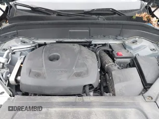 2020 Volvo XC90 Momentum with VIN YV4A22PK7L1539518, listed as a IAAI auction lot 41665899 with 59,883 mi miles. Bid and sale history available at carsss.com. Image 10.
