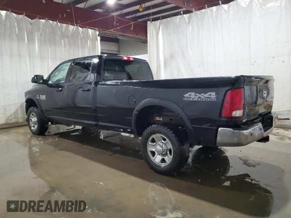 2017 Ram 2500 Tradesman z VIN 3C6UR5HLXHG779912, wystawiony jako Copart lot #86354724 z przebiegiem 184 920 mil mil oraz Szkoda całkowita • Salvage title. Historia ofert i sprzedaży dostępna na DreamBid. Obrazek 2.
